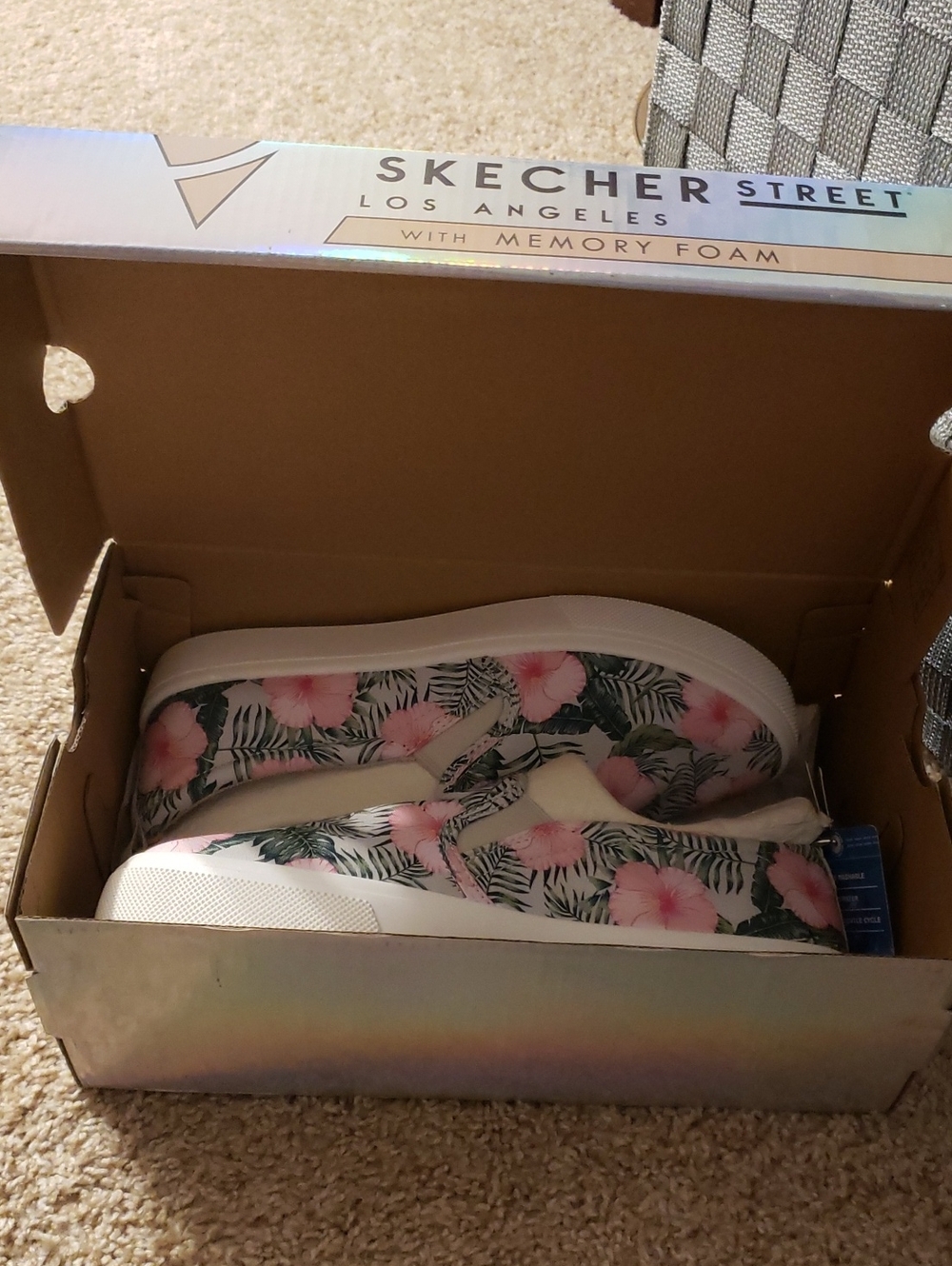 Skechers Street Tropical Slip-On Shoes- Los Angeles NWT